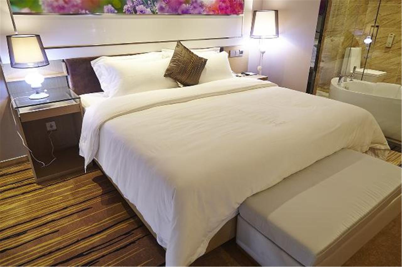 Lavande Hotel Baogang Avenue Guangbai Xinyi Branch قوانغتشو المظهر الخارجي الصورة